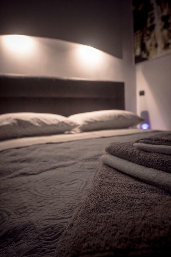 Domus Pupetta Apartment Naples Luaran gambar